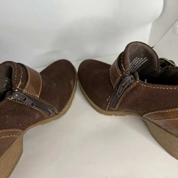 Men's Brown Leather Buckle Shoes