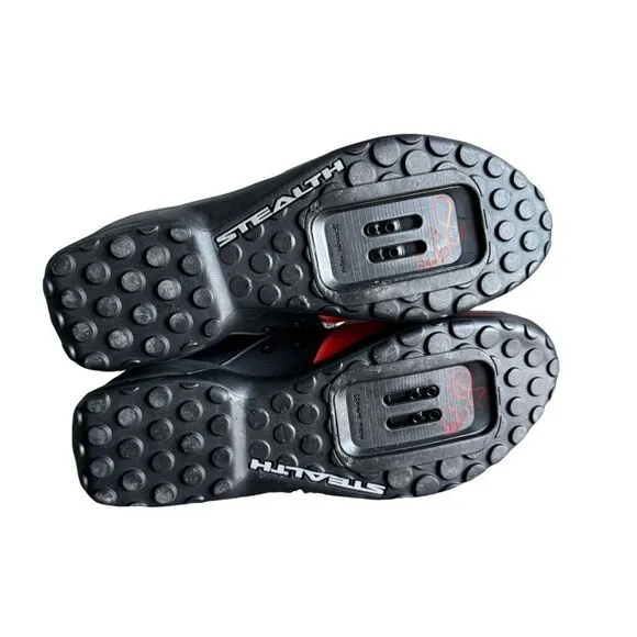 Men’s Five ten mountain bike shoes size 8 M