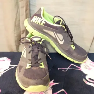 Men's Nike Flex Supreme TR 2 Training Sneaker Shoes Size 12