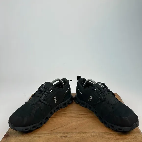 Mens On Cloud 5 Black Athletic Waterproof Running Sneakers Shoes Size 11 D GUC