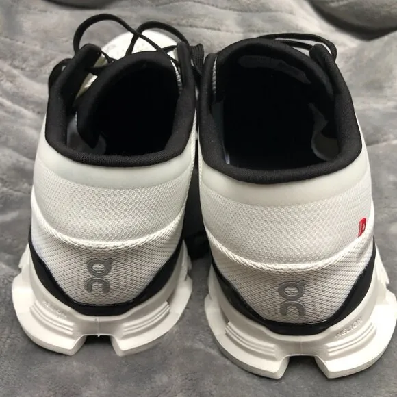 Men's ON CLOUD X4 Training Shoes - Size 12 - White