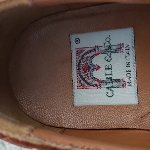 Mens suede cap-toe shoes