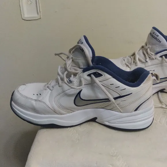 Men's White and Blue Nike AIR MONARCH Sneakers Shoes 9