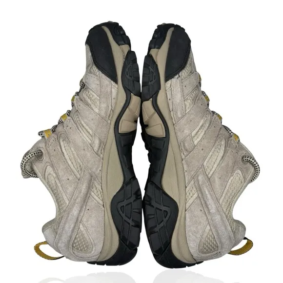 Merrell Moab 2 Ventilator Womens Size 8 Taupe Outdoor Vibram Hiking Trail Shoes