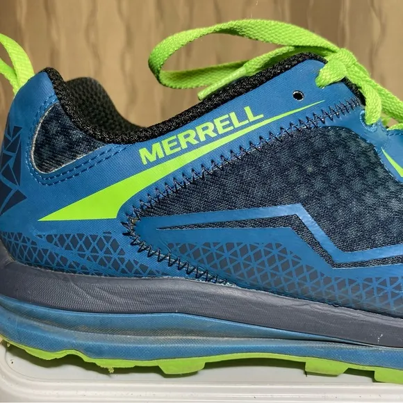 Merrell Unifly Bright Green Shoes Men's 9 Running Shoes Training Black Blue