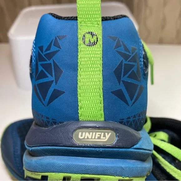 Merrell Unifly Bright Green Shoes Men's 9 Running Shoes Training Black Blue