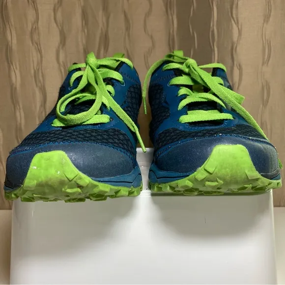 Merrell Unifly Bright Green Shoes Men's 9 Running Shoes Training Black Blue