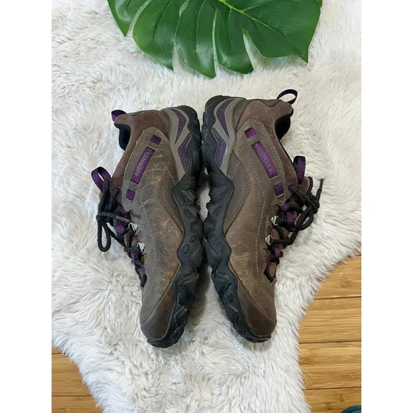 MERRELL Women Hiking Waterproof Shoes size 9.5