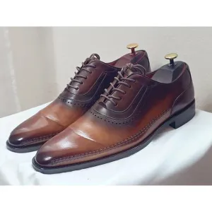 Mezlan &quot;Allamn&quot; Embroidered Oxford Dress Shoes 9.5 M Two Tone Brown