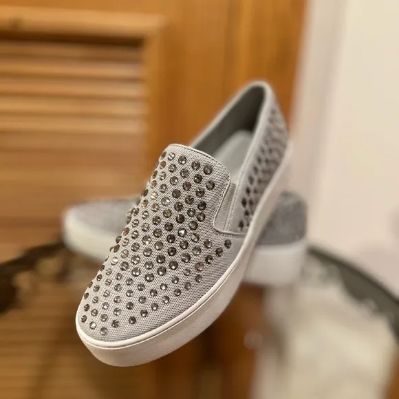 Michael Kors Stunning Silver Sneakers | 7.5 NOWT 🪩🤩