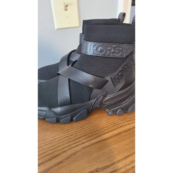 MICHAEL Michael Kors Nick Strap Bootie Womens Sneakers &amp; Athletic Shoes Size 9.0