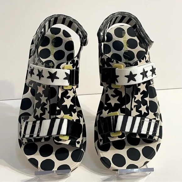 Mini Melissa   Fábula Ping Pong Casual Sandals heel straps. Girls shoes stars