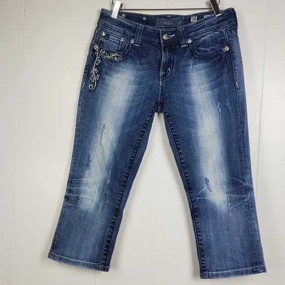 Miss Me embroidered studded rhinestone cropped jeans JE34GC4 size 28