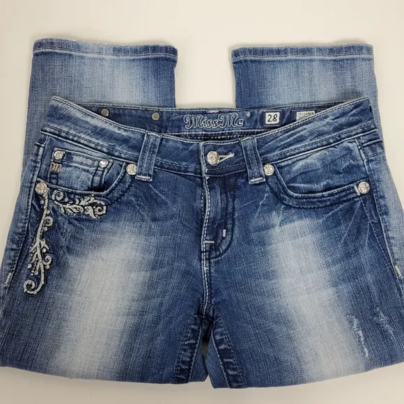 Miss Me embroidered studded rhinestone cropped jeans JE34GC4 size 28