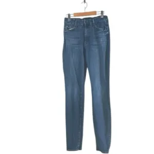 Mother Medium Wash Denim Blue High Rise Skiny Jeans in 5 Pocket Size 28