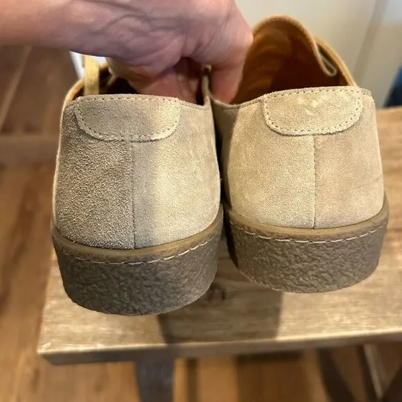 Mr P regenerated Chukka Boots size 8 taupe