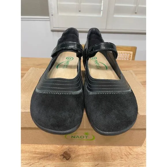 Naot Kirei Mary Jane Black Suede Leather Combo Size 10/11 US 41 EU NIB Versatile
