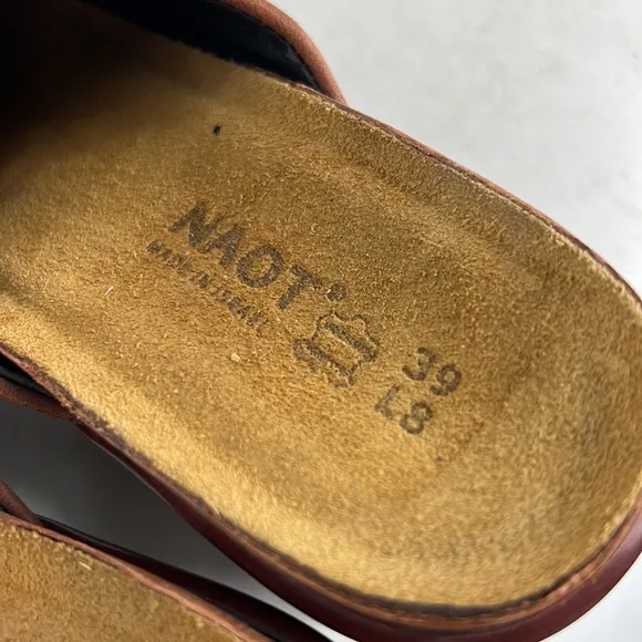 Naot tan brown leather minimalist clog backless heeled mules women’s size 8