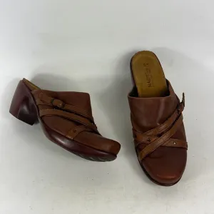 Naot tan brown leather minimalist clog backless heeled mules women’s size 8