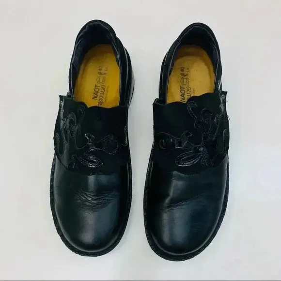 Naot Leather Velcro Shoes