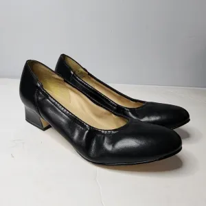 Naturalizer Women's Pump Size 5.5 Wide Low Block Heel Black Leather