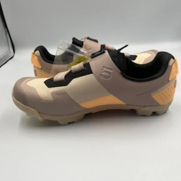 NEW Adidas 5.10 Kestrel BOA Womens 7.5 Mountain Biking Shoes Sand Strata Tan NWT