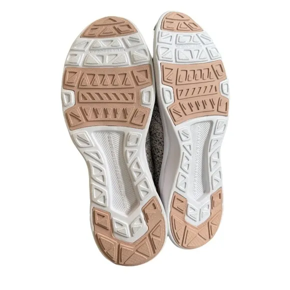 New! APL TechLoom Tracer Knit Training Shoes Rose