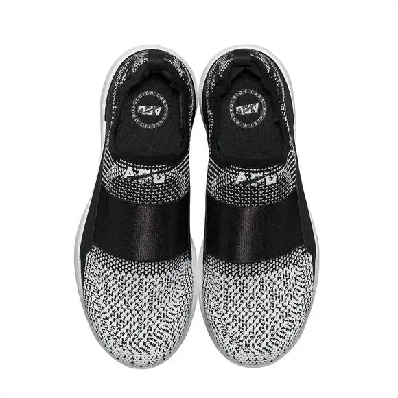 NEW APL women's techloom bliss running shoes in black white white ombre