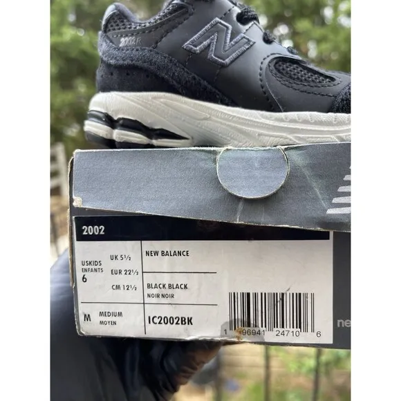 New Balance 2002R Black Phantom IC2002BK Size 6C Pre School Boys Shoes