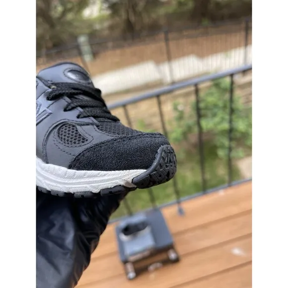 New Balance 2002R Black Phantom IC2002BK Size 6C Pre School Boys Shoes