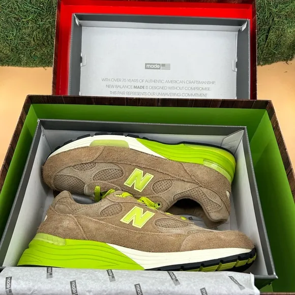 New Balance 992 Special Box -Low Hanging  Fruit