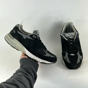 New Balance 993 women’s size 8 black suede grey minimalist made in USA sneakers