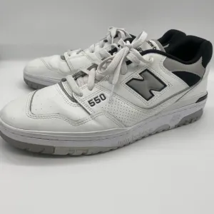 New Balance Men’s 550 Concrete Black Casual Shoes Sneakers BB550NCL