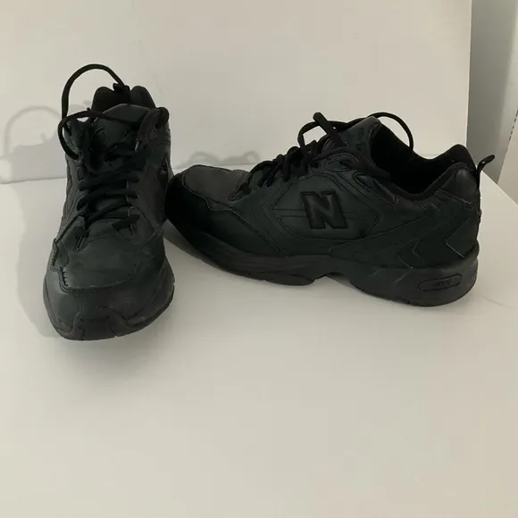 New Balance Men’s 600 MX600AB Black Cross Training Shoes