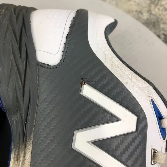 New Balance Men's Size 8.5 4E Wide Striker V2 White Grey Lace-Up Golf Sneakers
