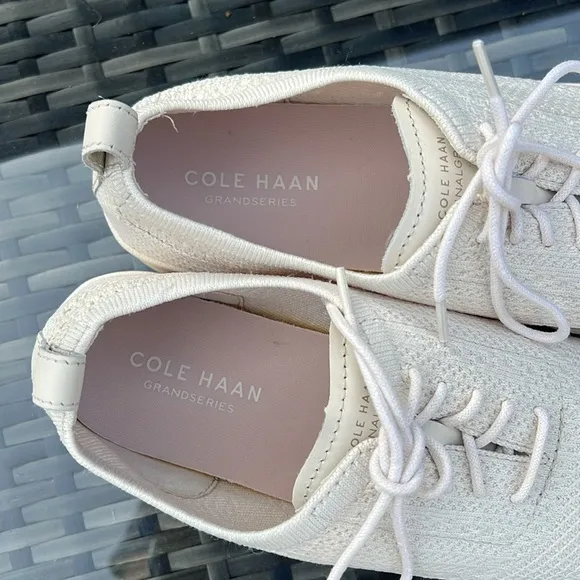 New COLE HAAN Knit Casual Womens Sneakers Shoes White Bone size 9.5 B