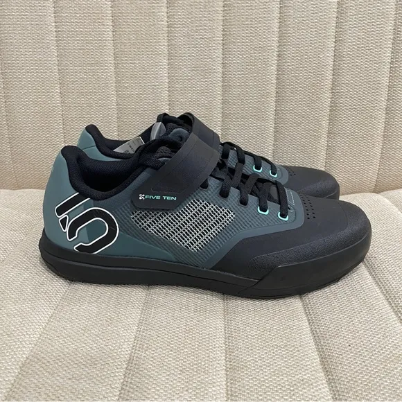 NEW Five Ten Hellcat‎ Mountain Bike Shoes Adidas REI Women Size 8.5 Black Teal
