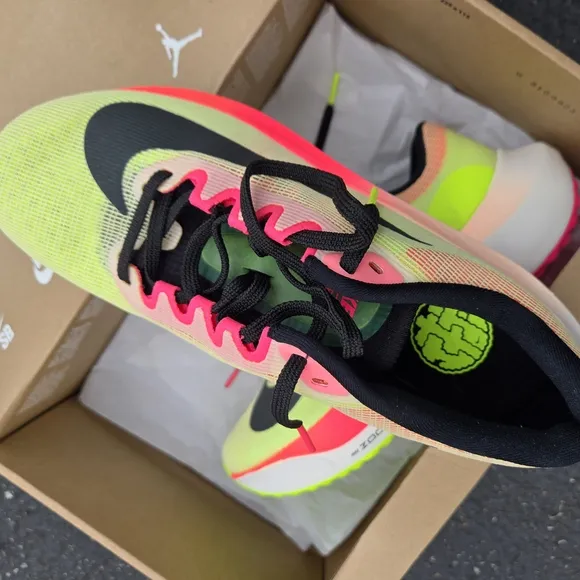 New Nike ZoomX Fly. Ekiden Japan Edition.  Running Shoes - Neon and Black