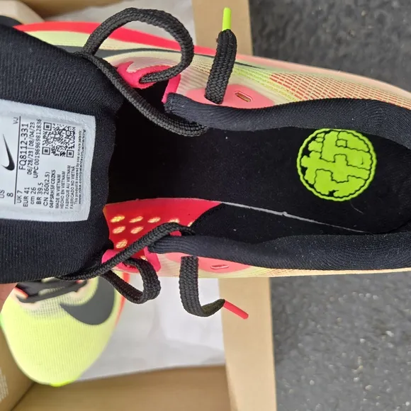 New Nike ZoomX Fly. Ekiden Japan Edition.  Running Shoes - Neon and Black
