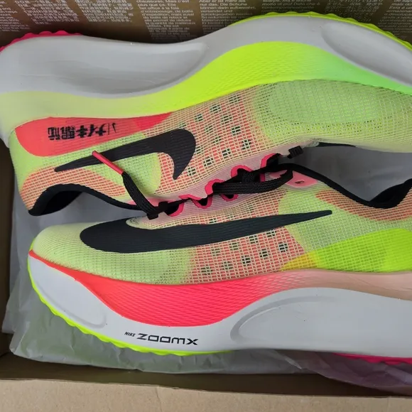 New Nike ZoomX Fly. Ekiden Japan Edition.  Running Shoes - Neon and Black