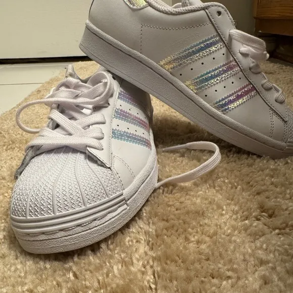 NEW NO TAG/ Kids White Adidas Superstar Shoes