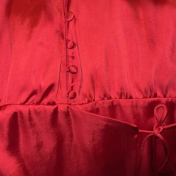 New satin like long sleeve red dress