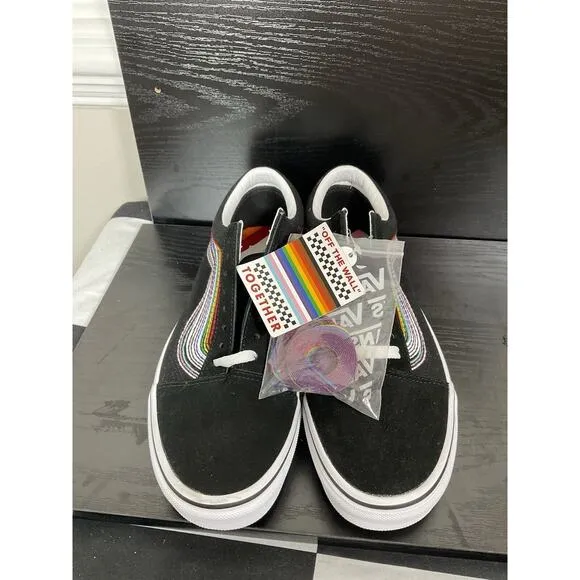(NEW) Vans Pride Collection Love is Love Shoes Men’s Size 9 Black Rainbow