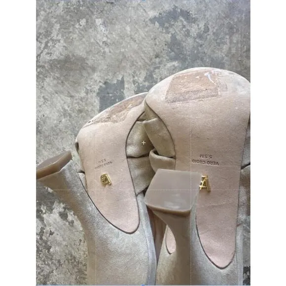 NEW Veronica Beard Heeled Sandal Mule Vacation Suede Open Toe Mule Alin Sand