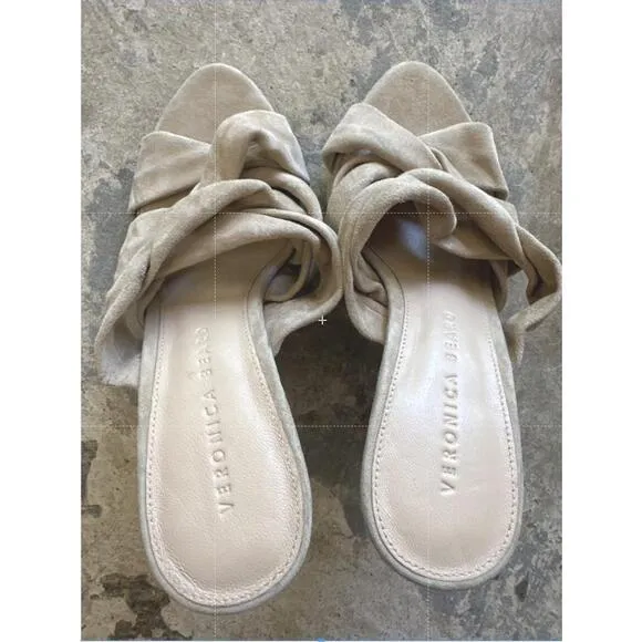 NEW Veronica Beard Heeled Sandal Mule Vacation Suede Open Toe Mule Alin Sand