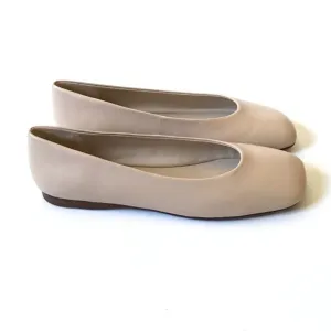 NEW Vince Leah Ballet Flats Shoes Womens 7 Birch Sand Tan Leather Slip On NIB