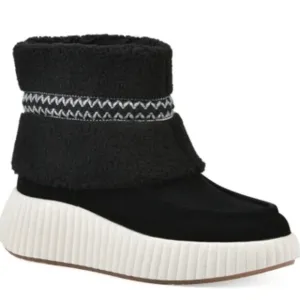 NEW WHITE MOUNTAIN Suede Digital Sherpa Boots black for women 364mn