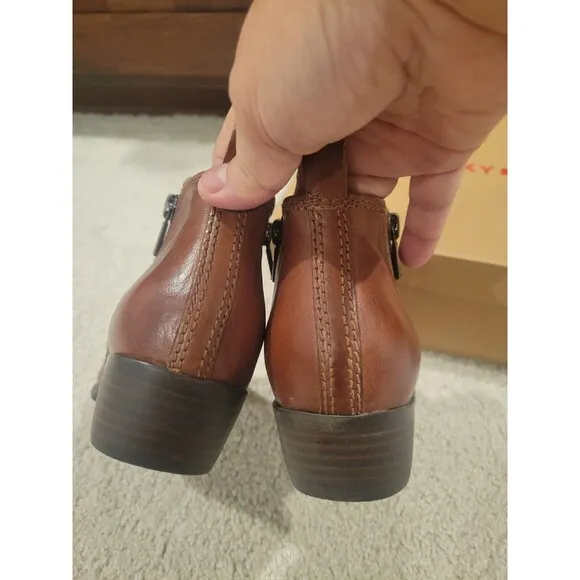 NIB LUCKY BRAND Brown Toffee Leather Basel Ankle Bootie Women's 6.5 MSRP $129