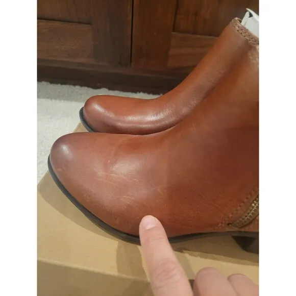 NIB LUCKY BRAND Brown Toffee Leather Basel Ankle Bootie Women's 6.5 MSRP $129