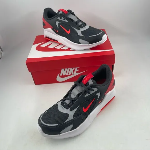 NIB! 👞 Nike Air Max Bolt Grey Black Athletic Shoes - Size 8.5